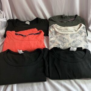 GAP Coral T-Shirt